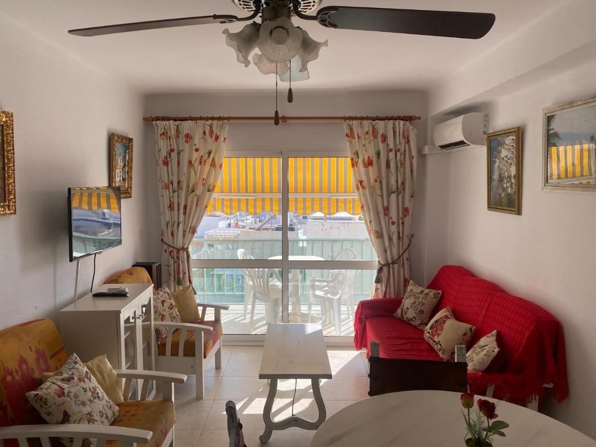Apartamento Coronado Centro เนร์คา ภายนอก รูปภาพ